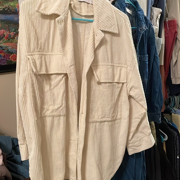 ASOS DESIGN🤍 Petite oversized cord shacket in cream UK6/US2 can fit UK8-10 - Picture 5 of 10